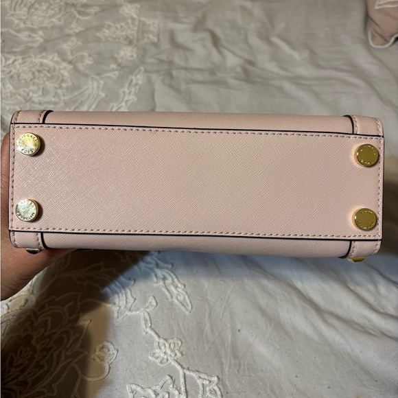 Michael Kors Like New Pink Dillon Studded Messenger Bag. - Picture 8 of 10